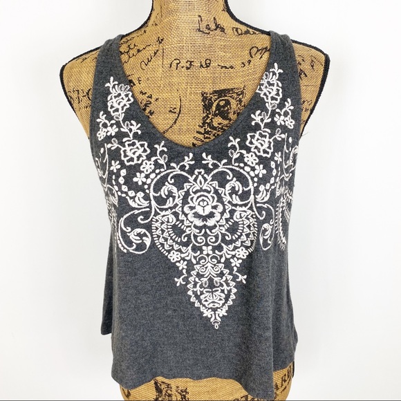 Charlotte Russe Tops - Charlotte Russe Floral V-neck Tank